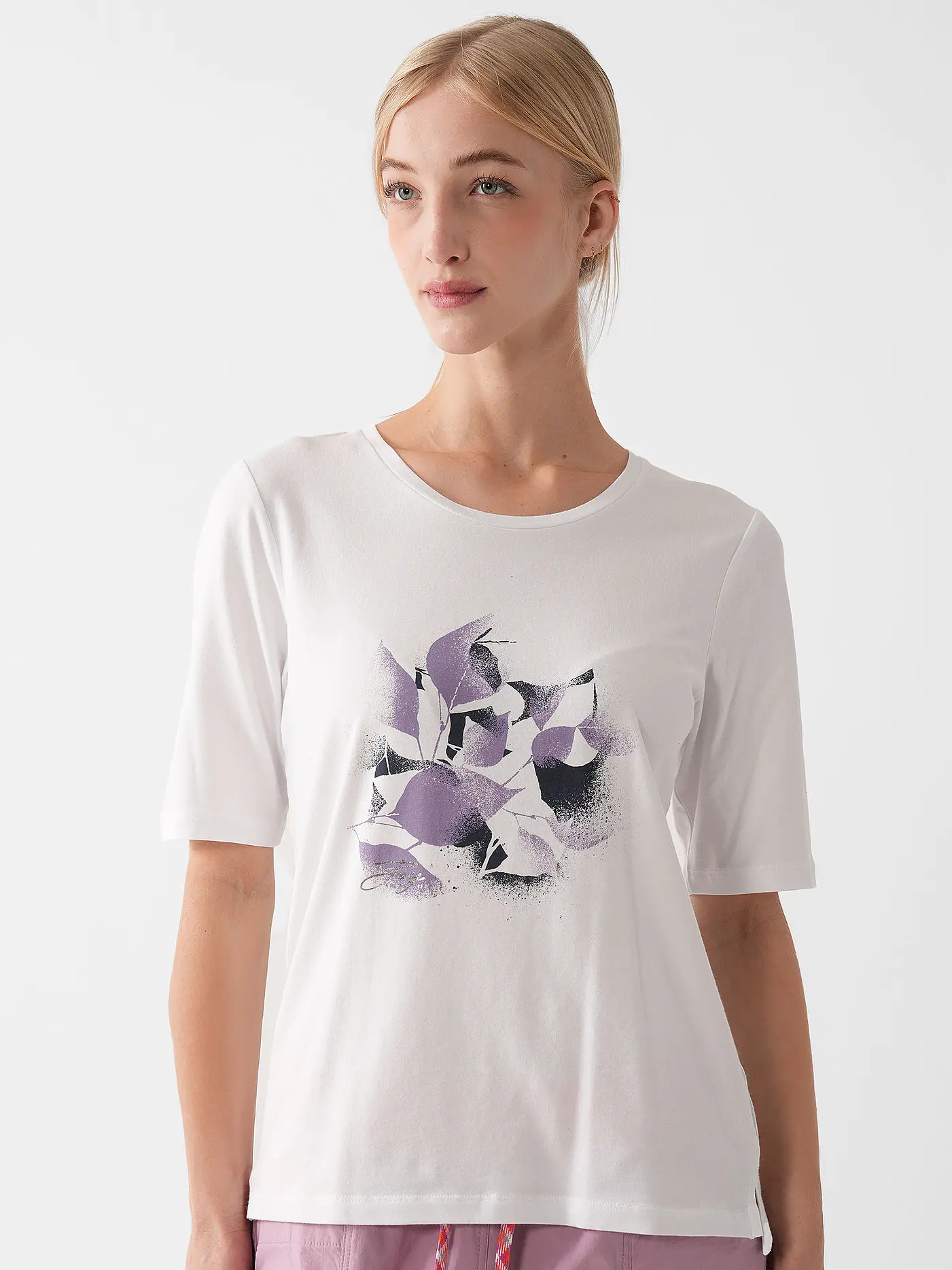JOY SPORTSWEAR | Damen T-Shirt Melanie Flower Print | weiss